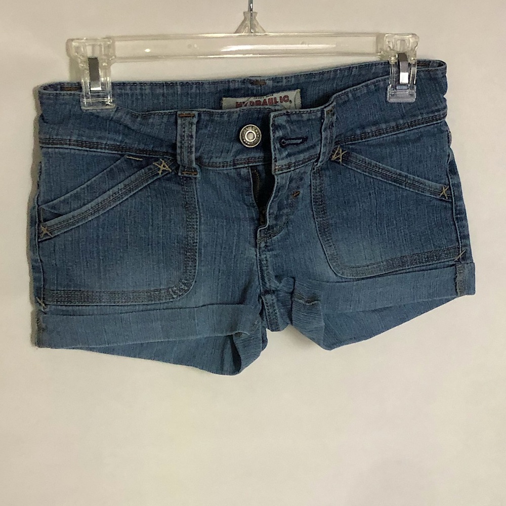 Hydraulic low rise y2k shorts